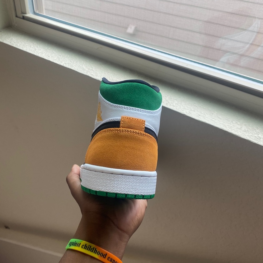 Air jordan 1 mid